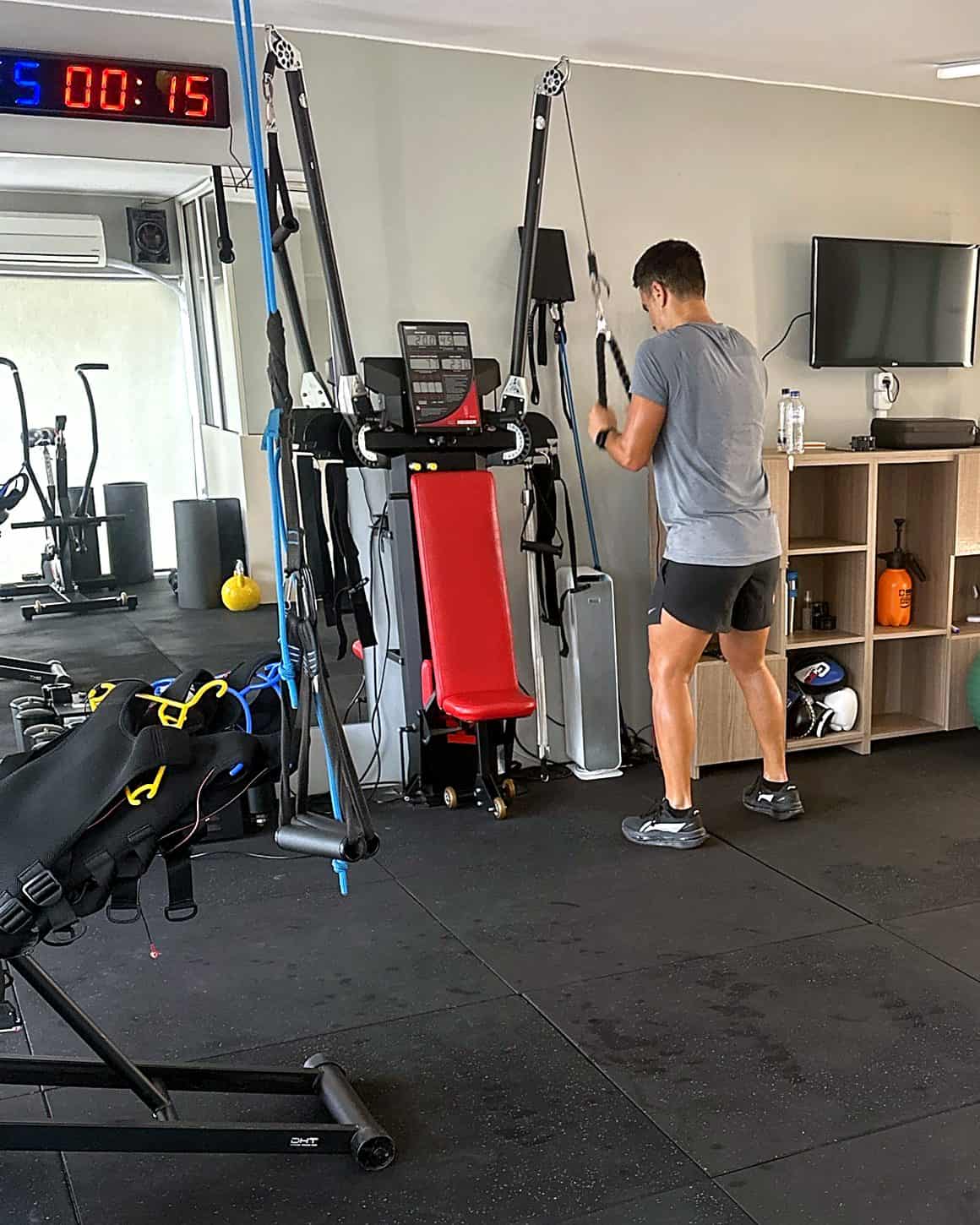 Personal Training HealthFit Προπόνηση με Keiser στο HealthFit Training Studio, Παλαιό Φάληρο